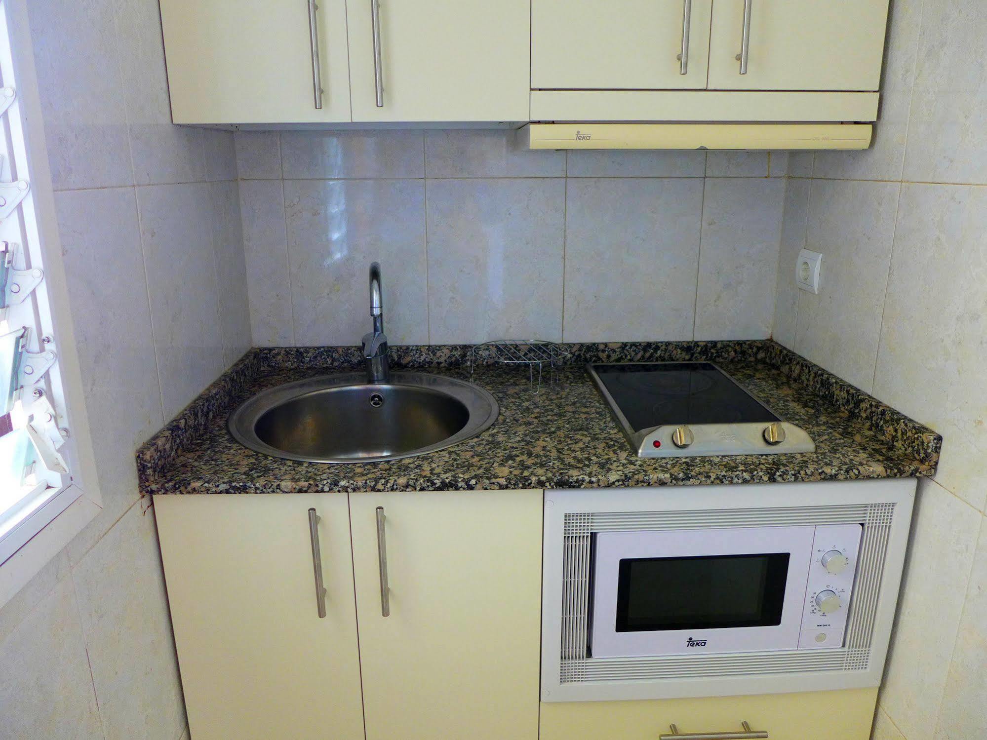 Apartamentos Alboran-Arysal Salou Luaran gambar